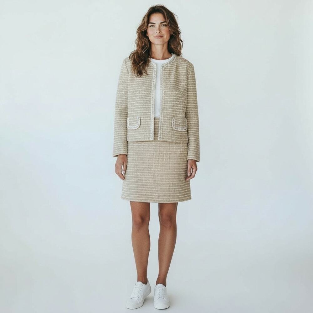 St John Tan Cream Gold Metallic Threads Designer Size 10 Jacket and Skirt Suit - Picture 2 of 16